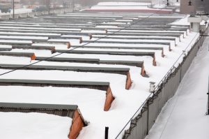 How to Prepare Your Flat Roof for the Winter Season